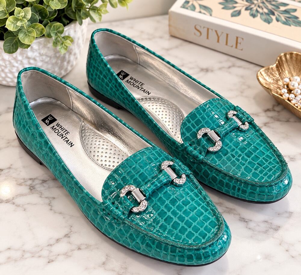 White Mountain Prize Teal Croc Embossed Leather Loafers Rhinestone Bit Flats 7M